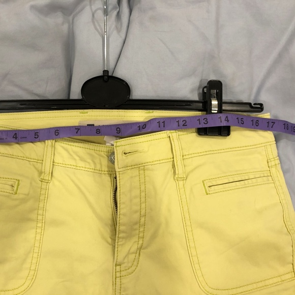 Gap capri size 8 - Picture 3 of 6